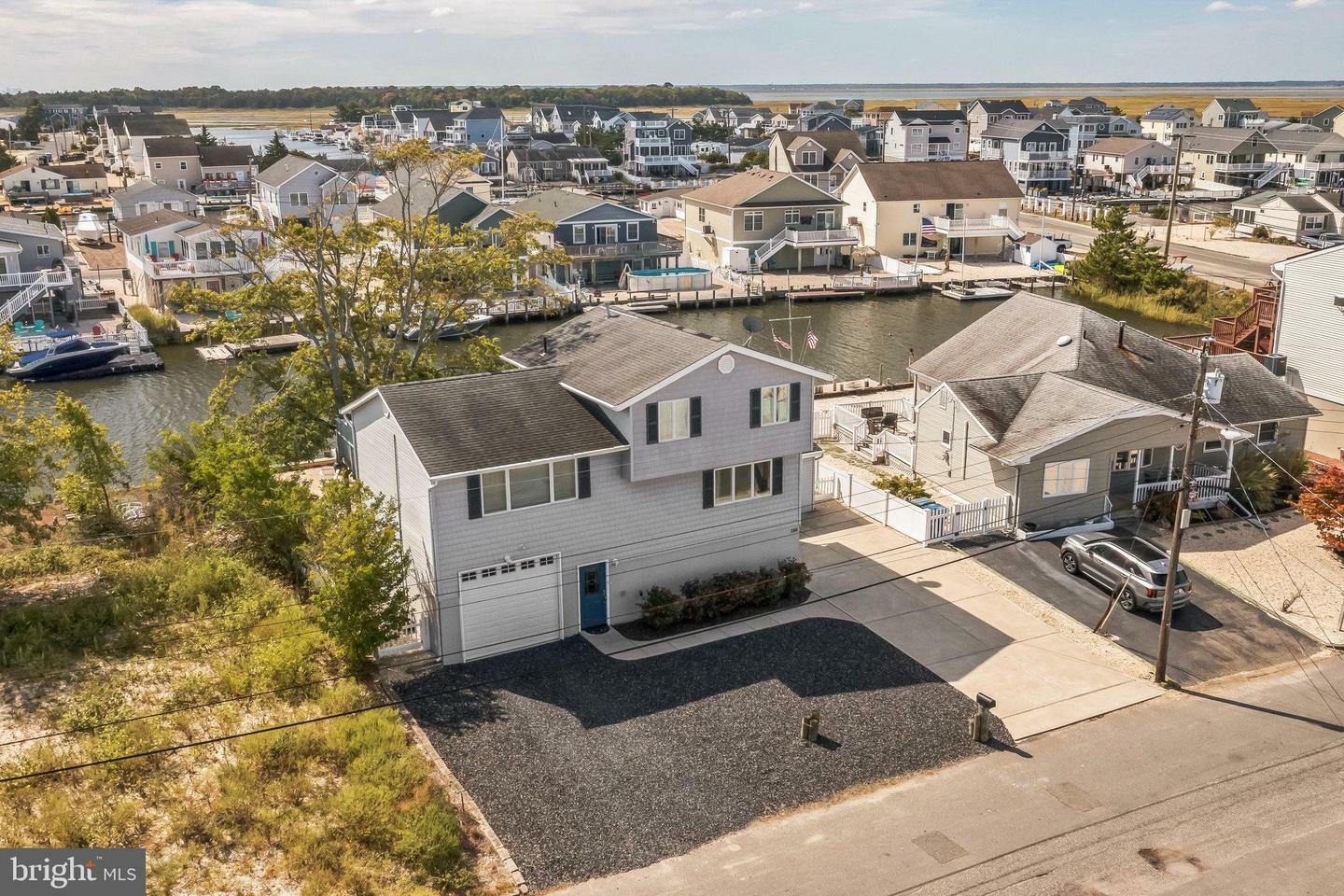 Property Photo:  106 E Navasink Drive  NJ 08087 