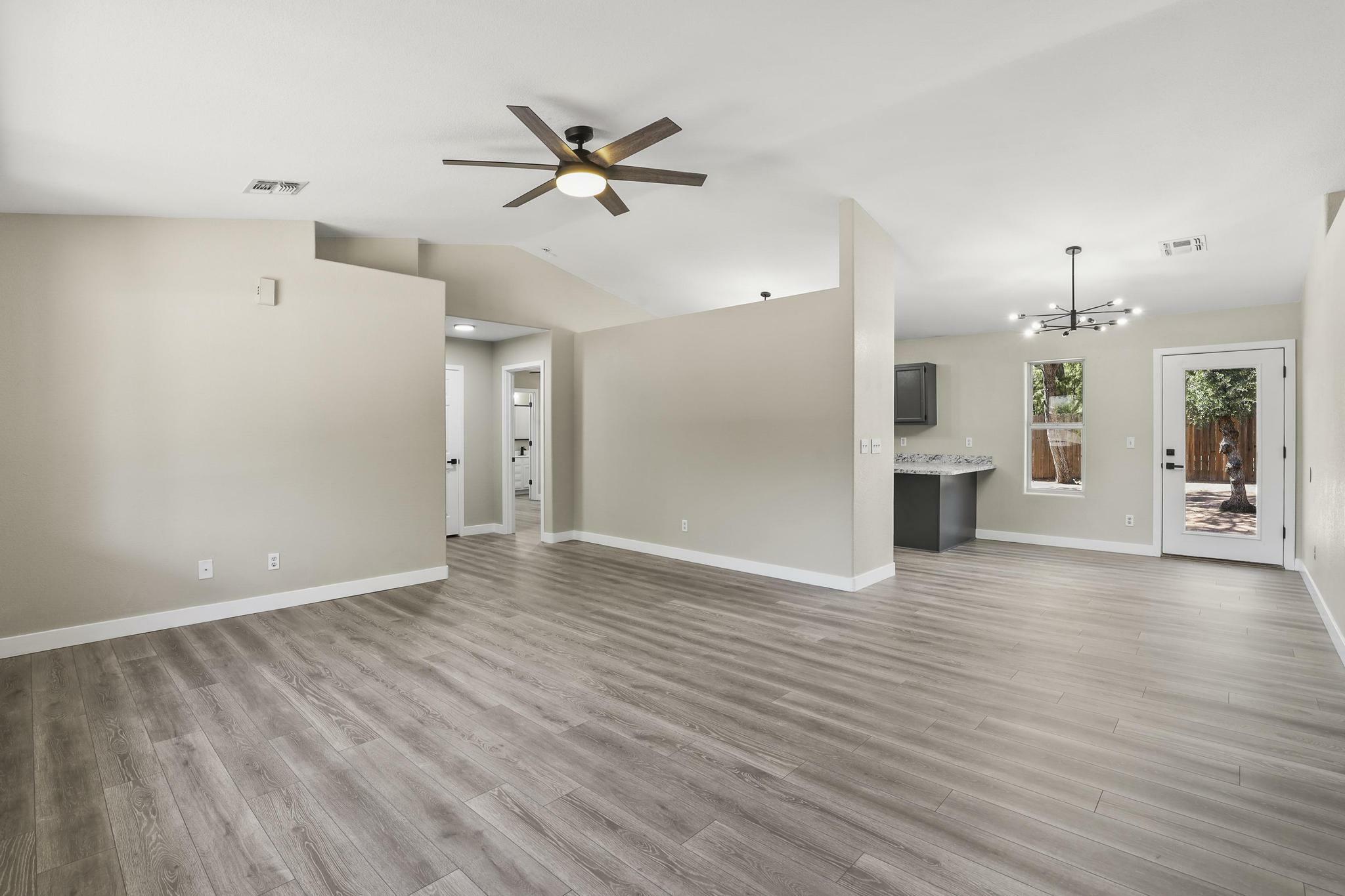 Property Photo:  300 N Lakeshore Road  AZ 85541 