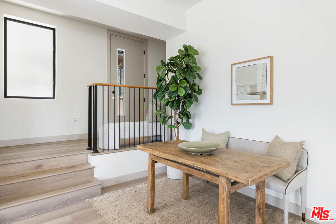 Property Photo:  174 S Avenue 58  CA 90042 