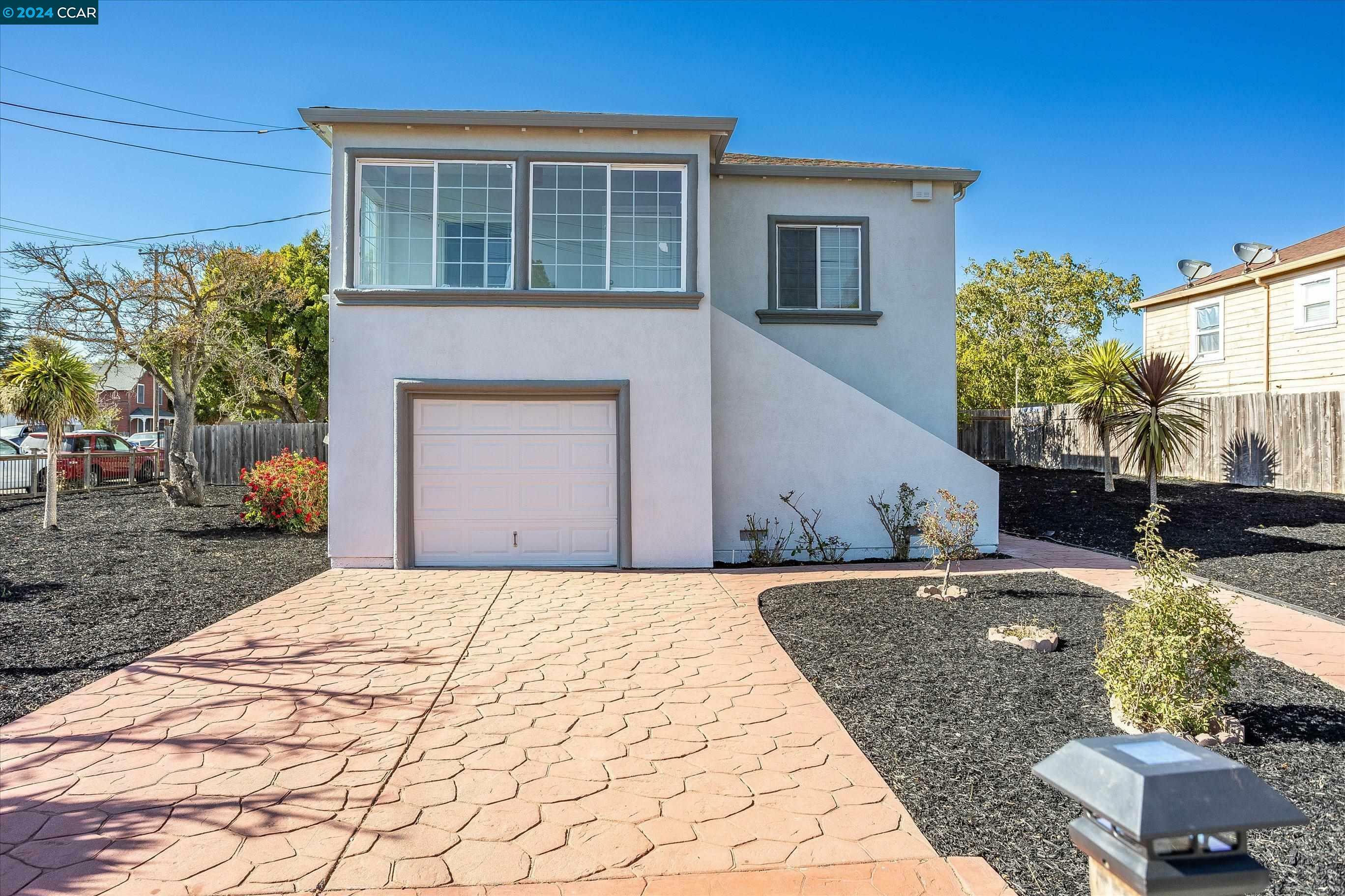 Property Photo:  800 Winchester St  CA 94590 