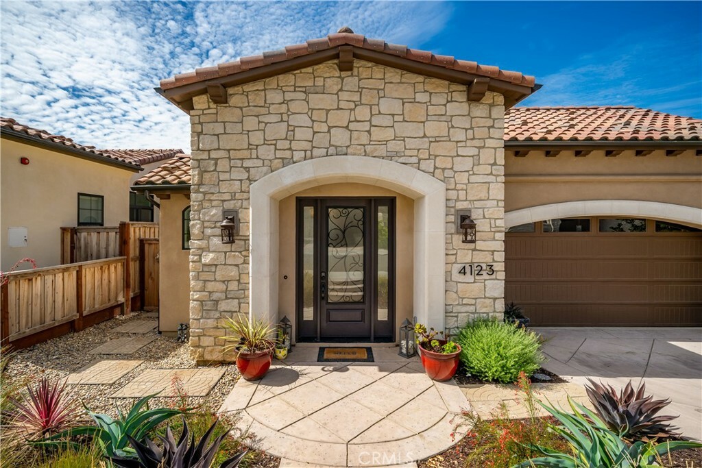 Property Photo:  4123 Hillside Drive  CA 93401 