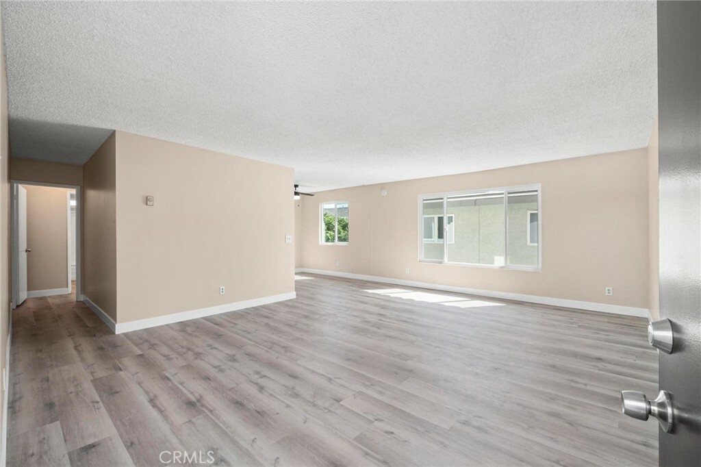 Property Photo:  23418 Arlington Avenue 6  CA 90501 