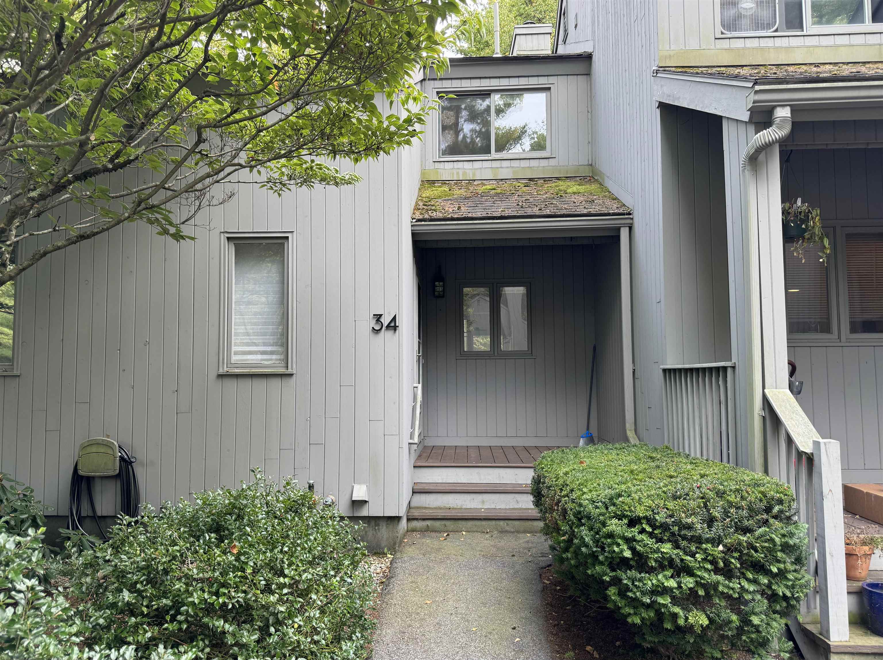 Property Photo:  34 Brookside Drive  NH 03883 