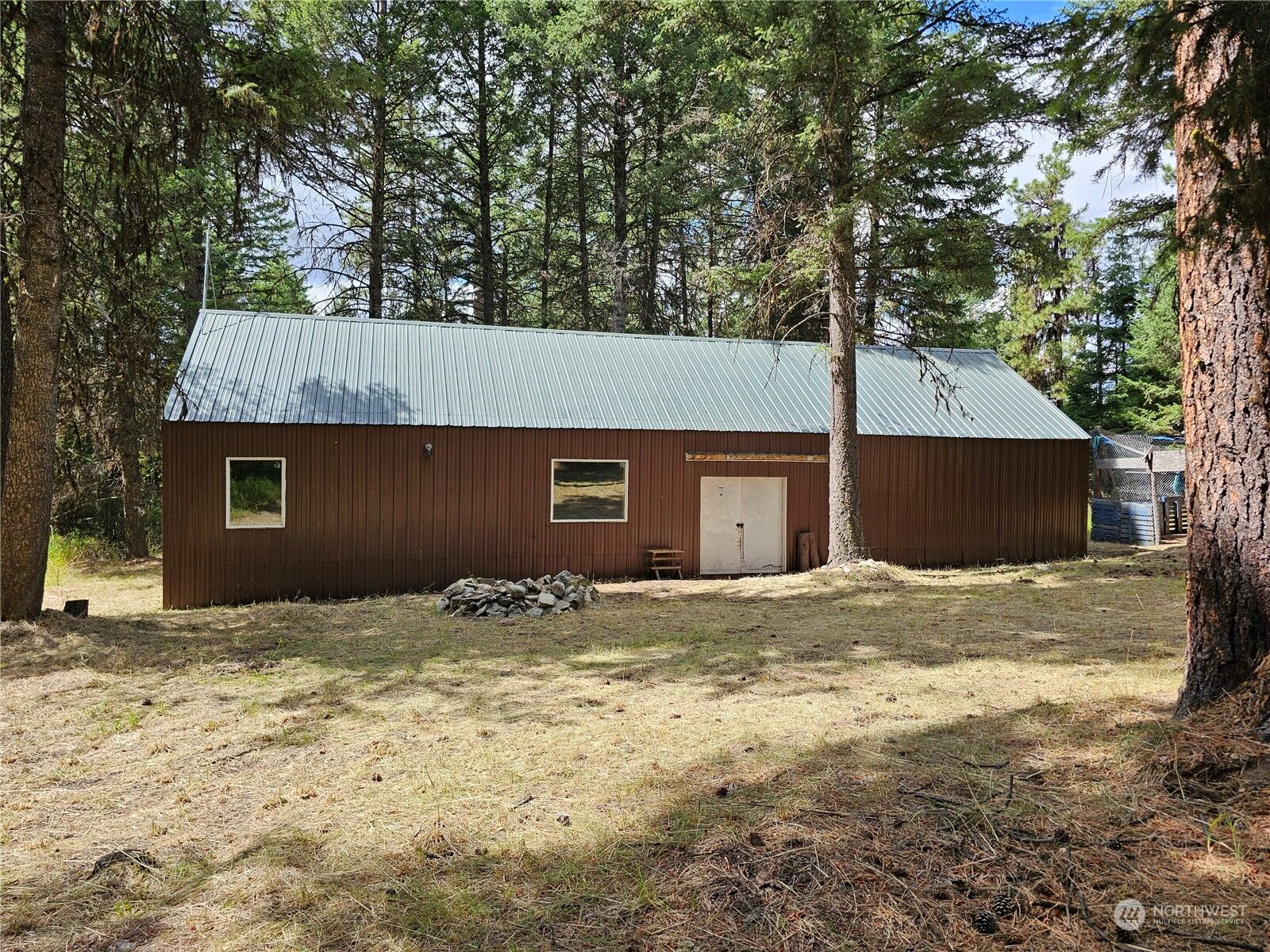 Property Photo:  83  Spring Meadow Lane  WA 98844 