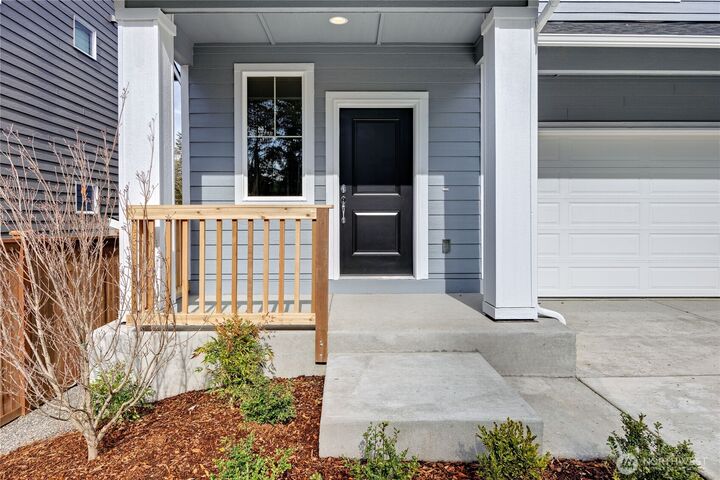 Property Photo:  343 NE Shadowhawk Lane  WA 98311 