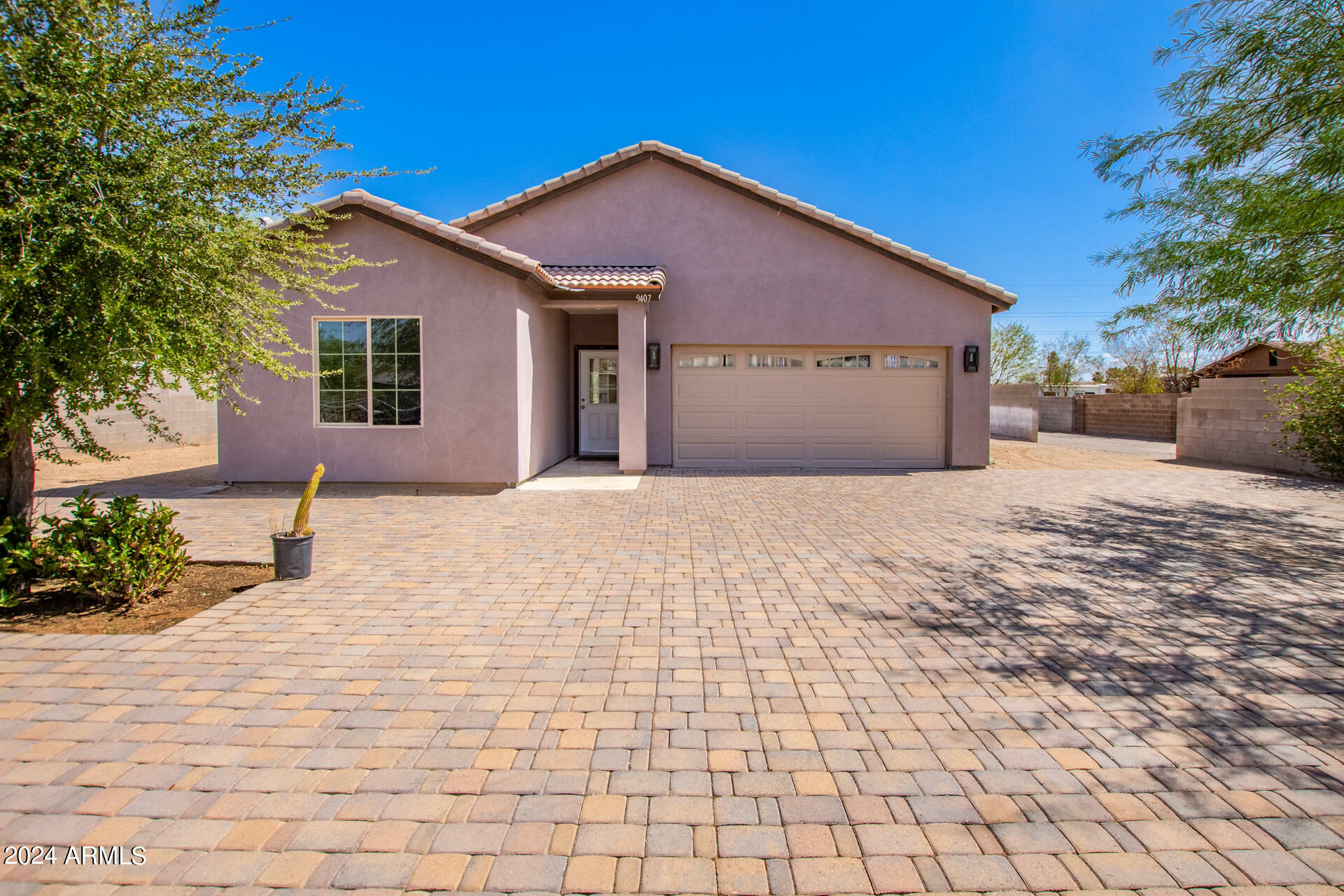 Property Photo:  9407 S Calle Vauo Nawi --  AZ 85283 