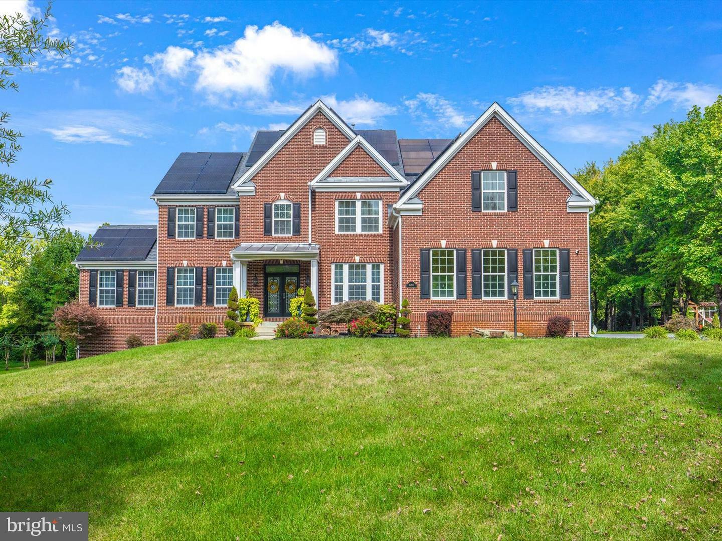 Property Photo:  16200 Stratford Estates Drive  MD 20772 