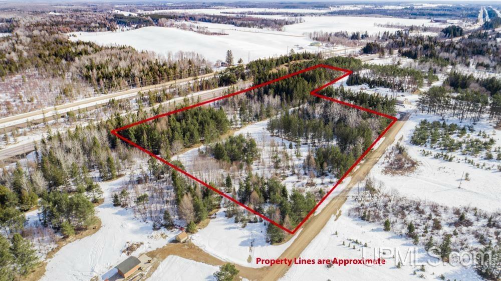 Property Photo:  8.11 Acres Pirlot 40.5 Lane  MI 49896 