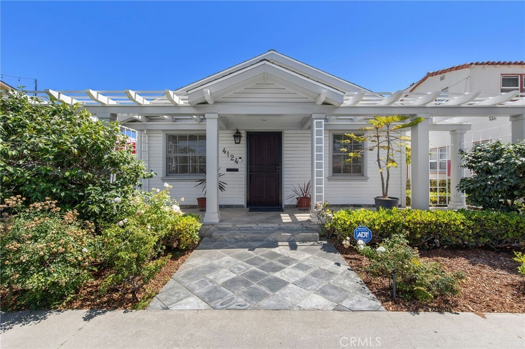 Property Photo:  4124 E 5th Street  CA 90814 