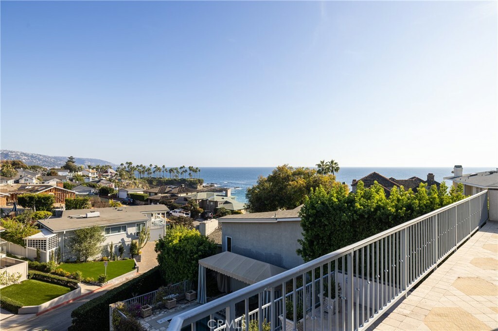 Property Photo:  325 Crescent Bay Drive  CA 92651 