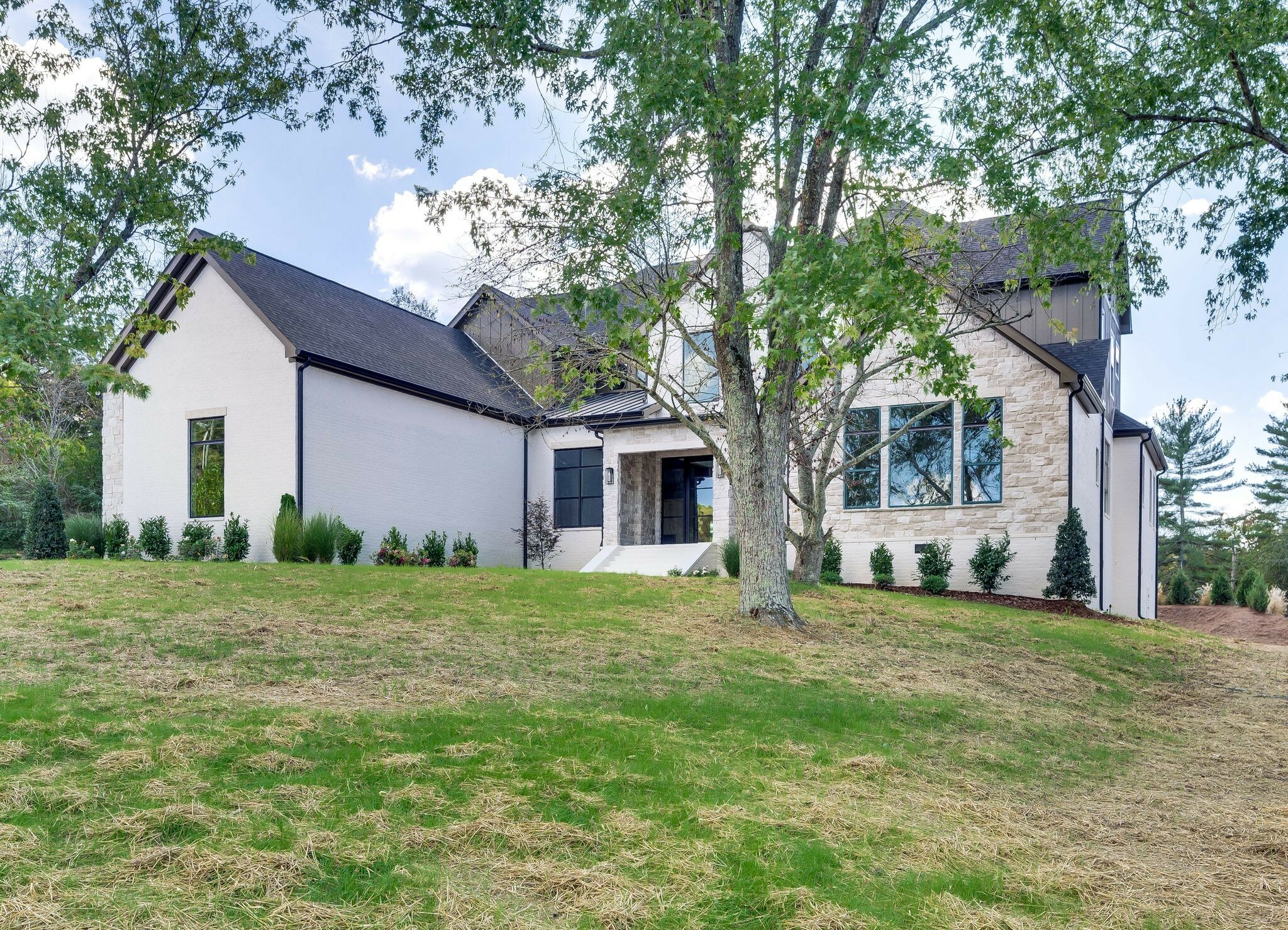 Property Photo: 6403 Fischer Ct TN 37027