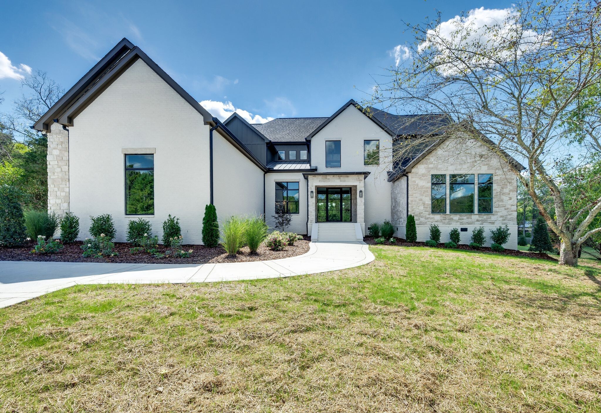 Property Photo: 6403 Fischer Ct TN 37027