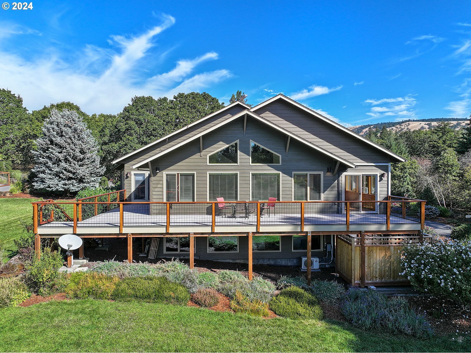 Property Photo:  42 Weather Rock Rd  WA 98651 