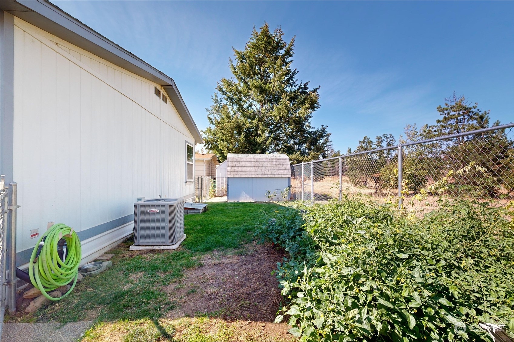 Property Photo:  1370 Samuel Drive  WA 99362 