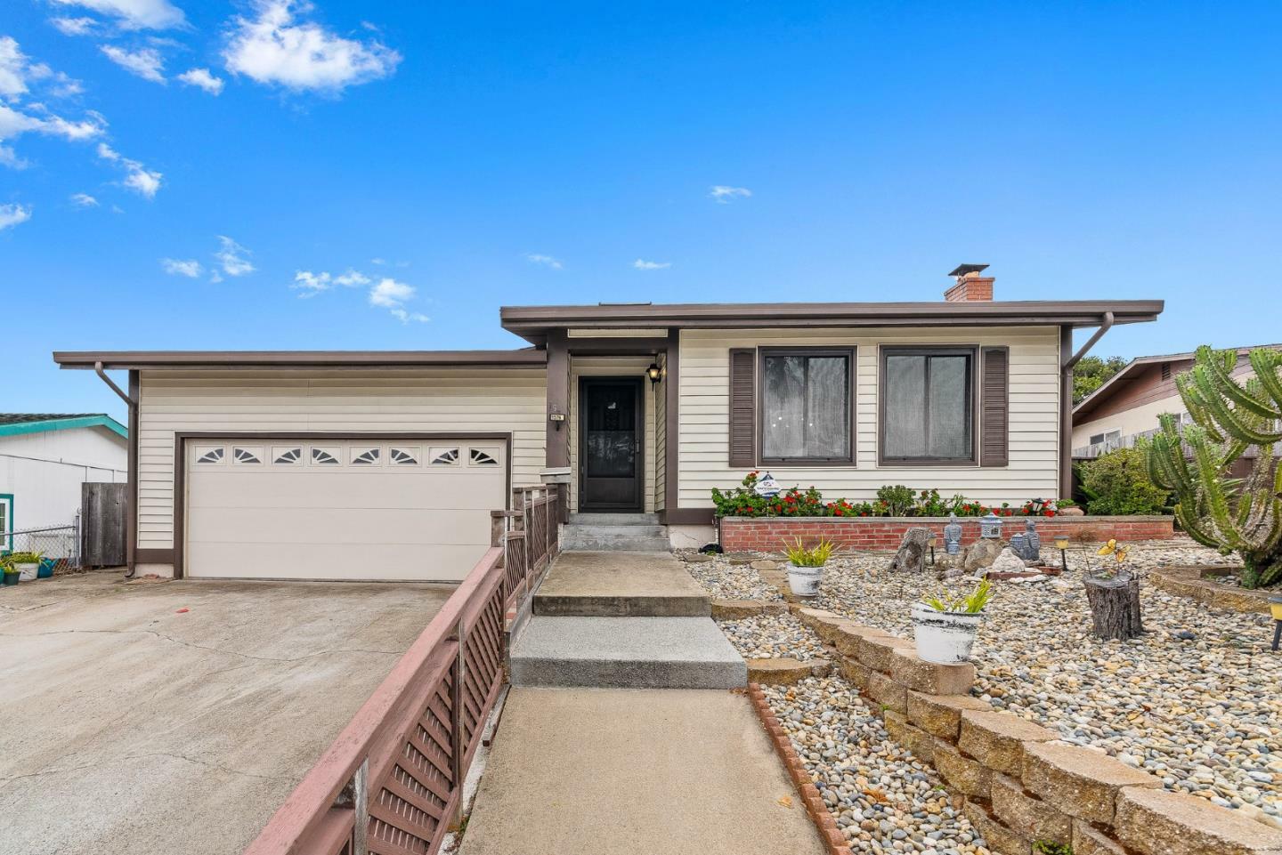 Property Photo:  1576 Costa Street  CA 93955 