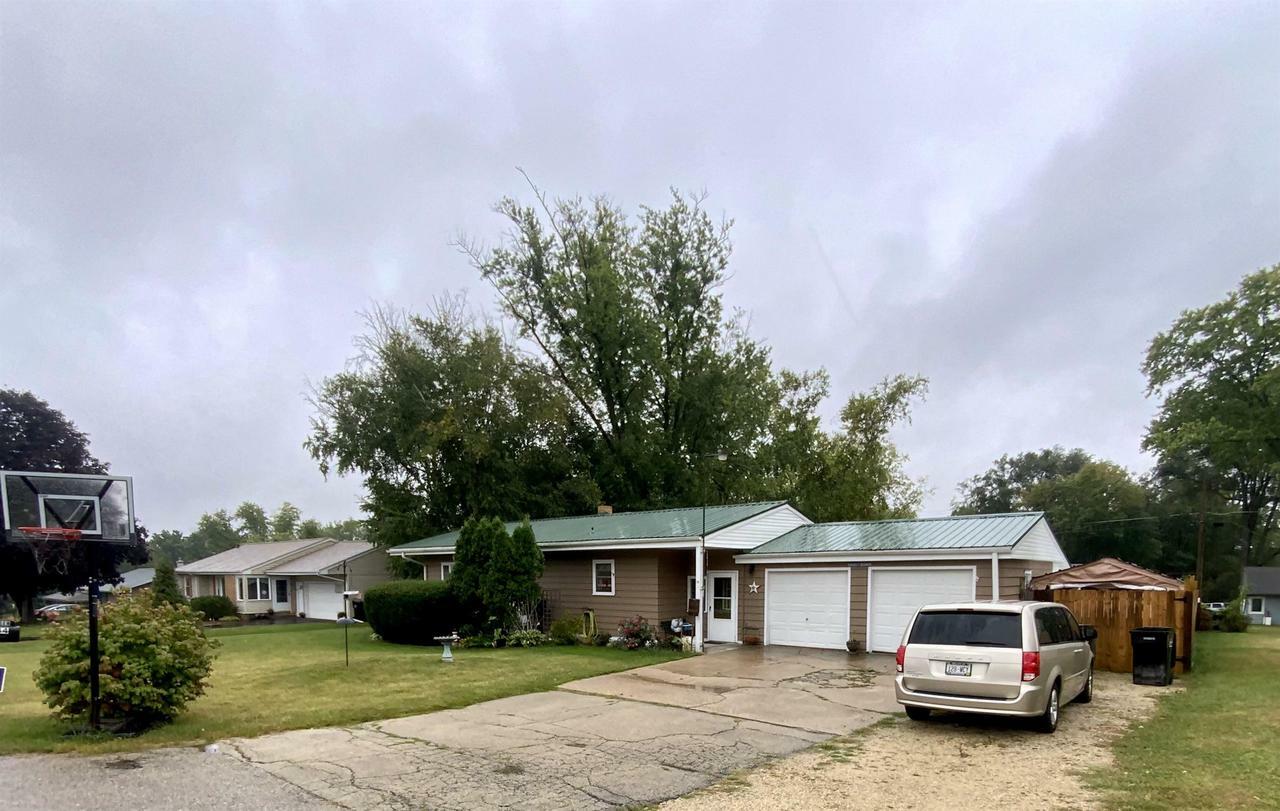 Property Photo:  2044 Vernon Avenue  WI 53511 