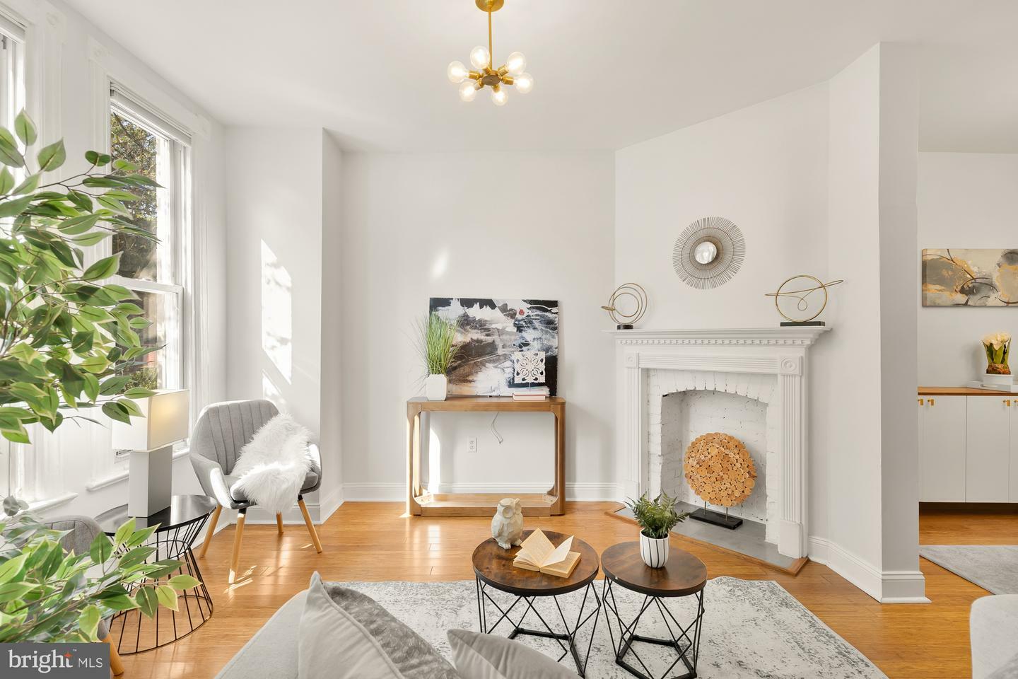 Property Photo:  822 K Street NE  DC 20002 