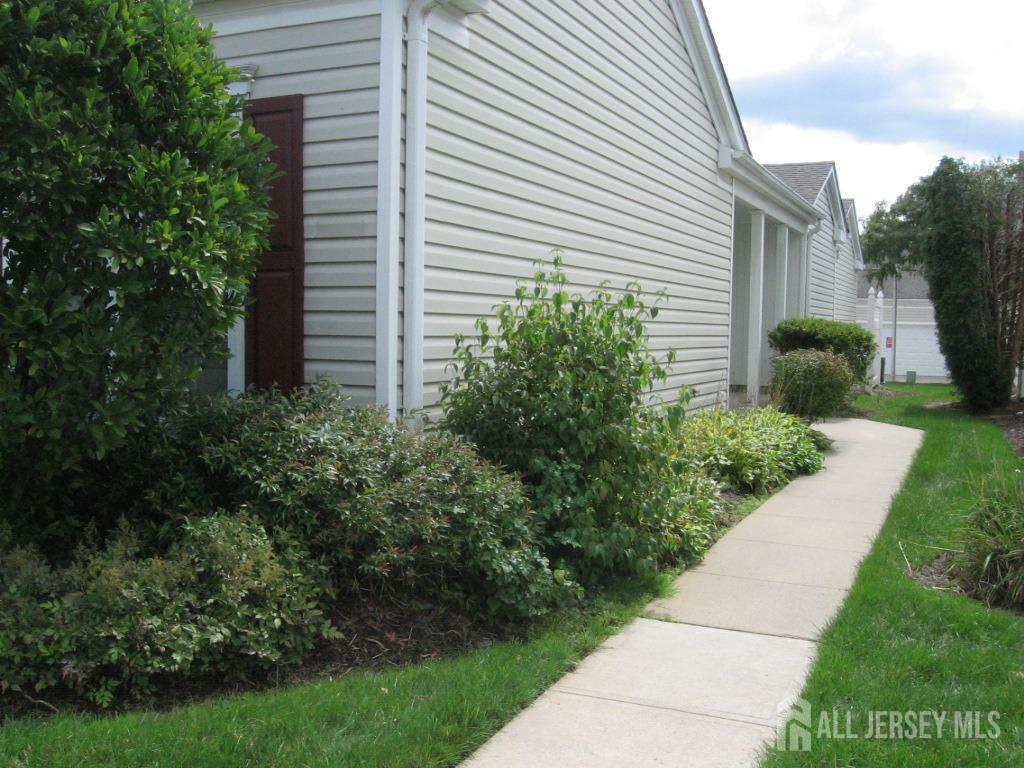 Property Photo:  466 Bluebird Drive  NJ 08831 