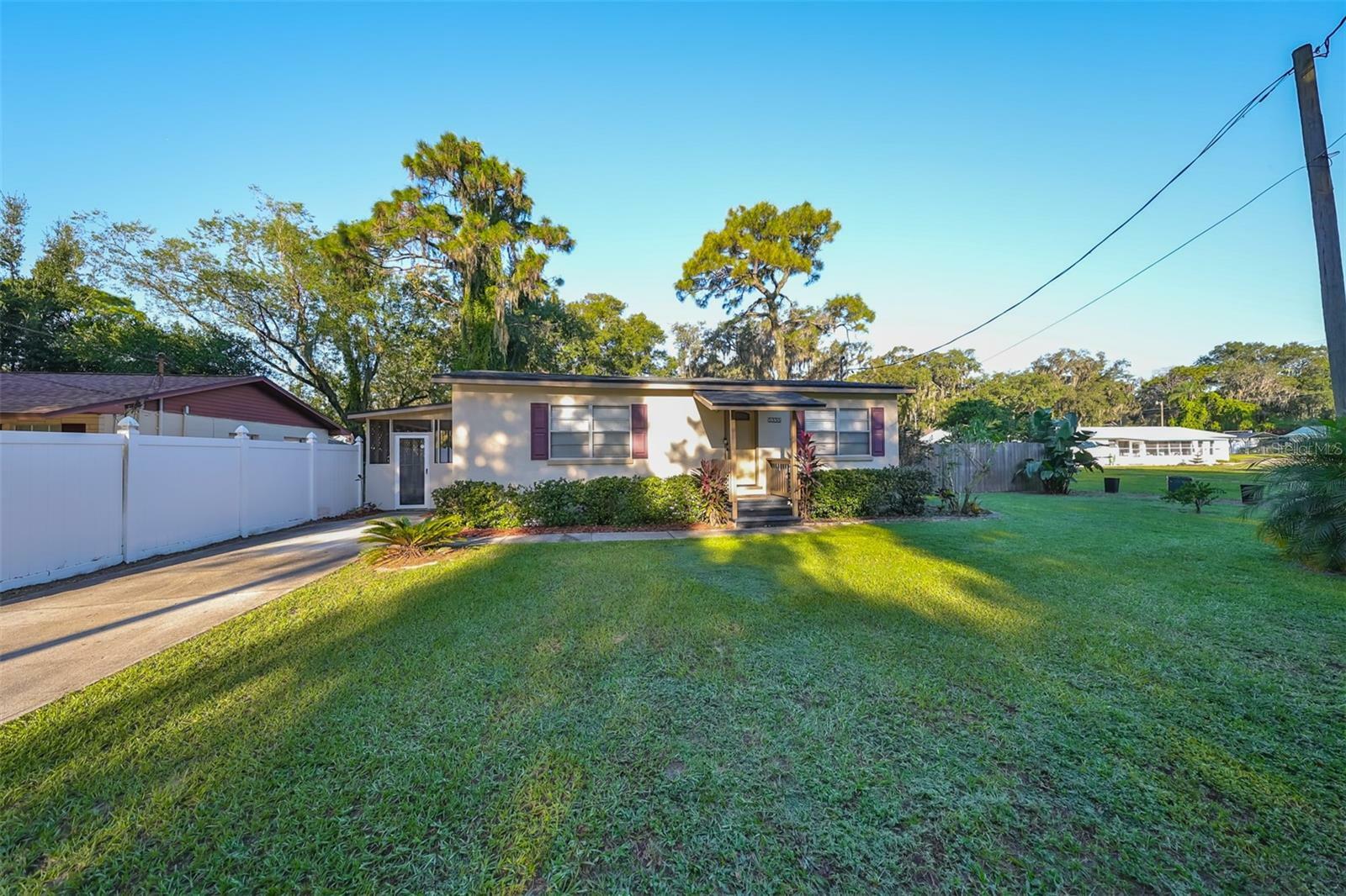 Property Photo:  5336 Peach Avenue  FL 33584 