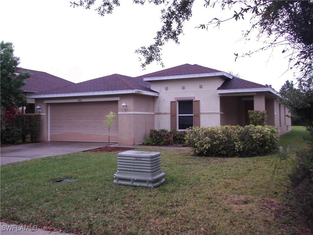 Property Photo:  18145 Horizon View Boulevard  FL 33972 