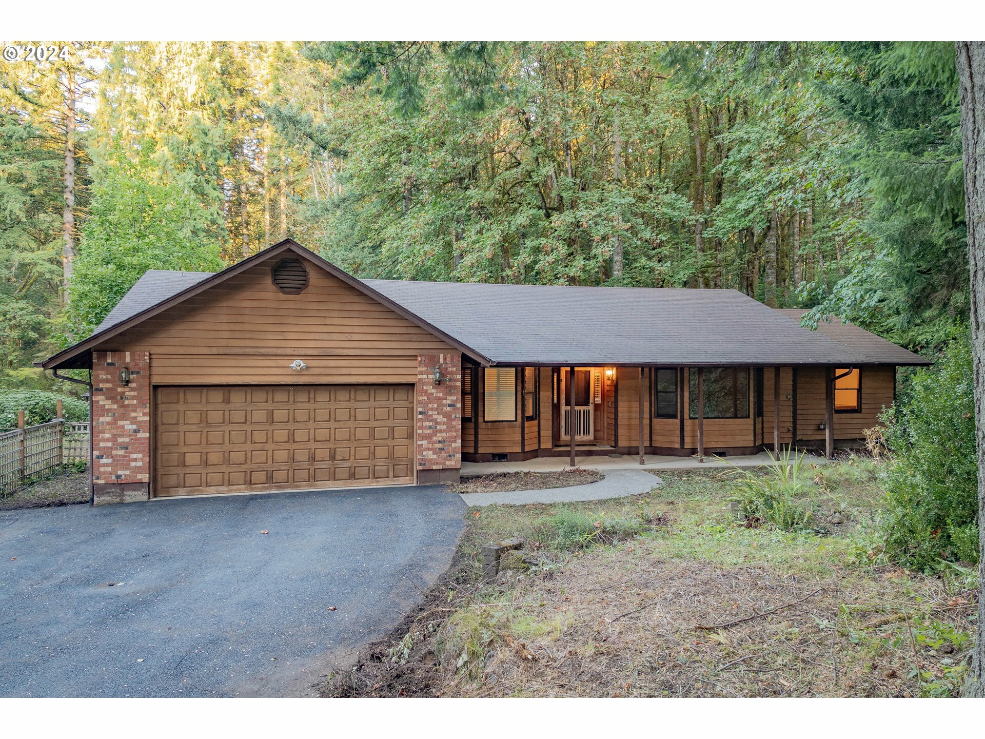 Property Photo:  34210 NE Winterbrook Way  WA 98604 