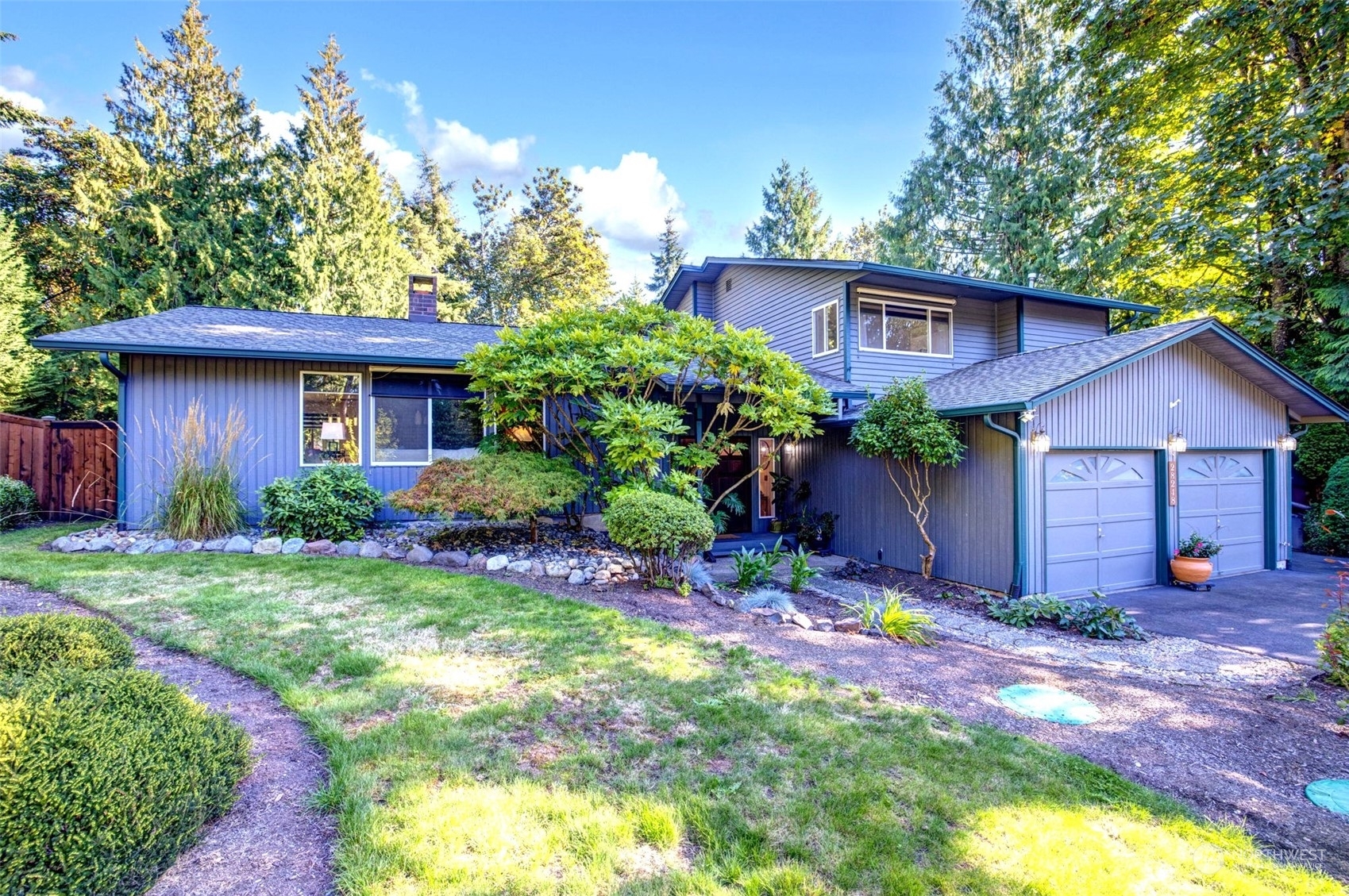 Property Photo:  28248 187th Avenue SE  WA 98042 