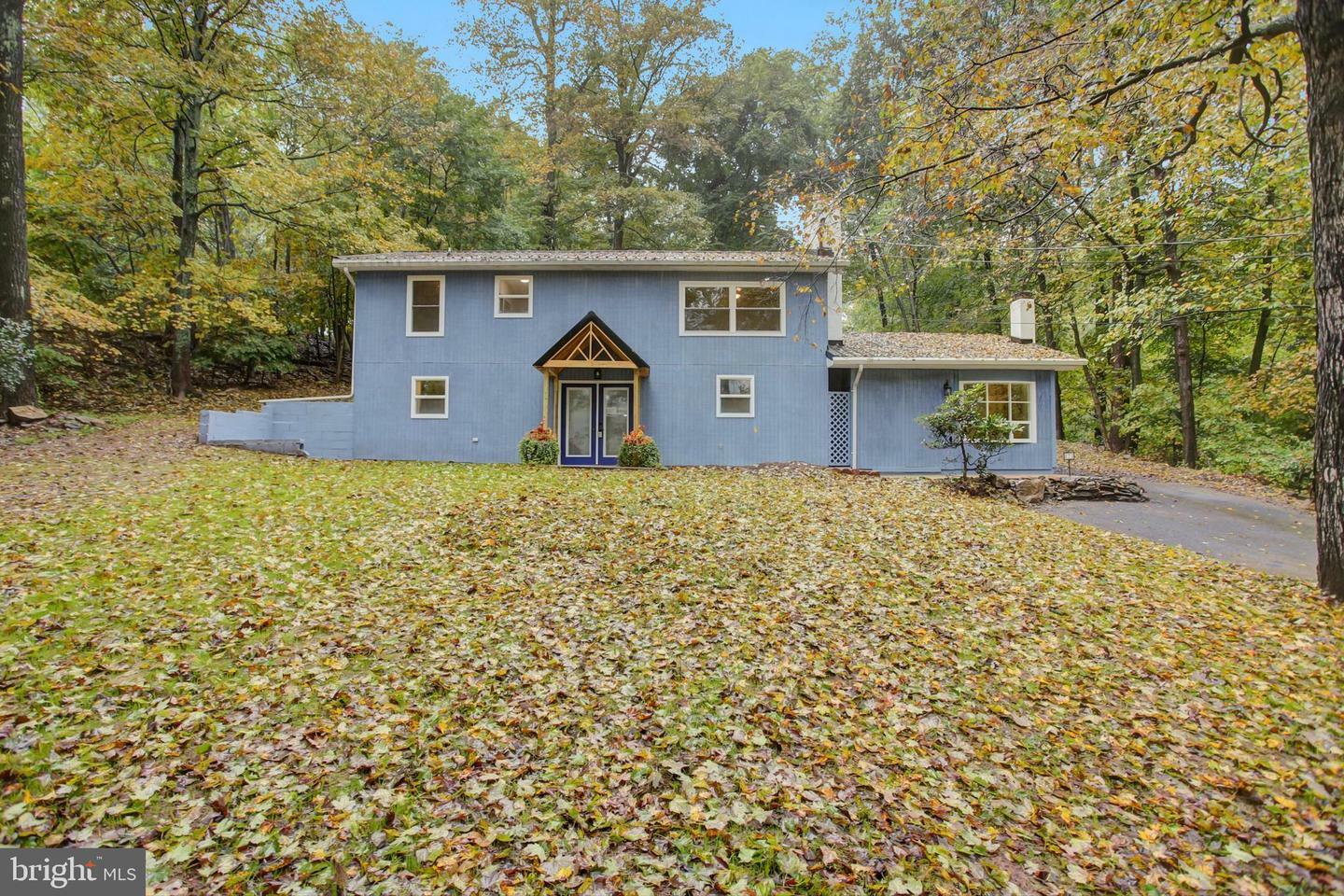 Property Photo:  7 Cross Trail  PA 17320 