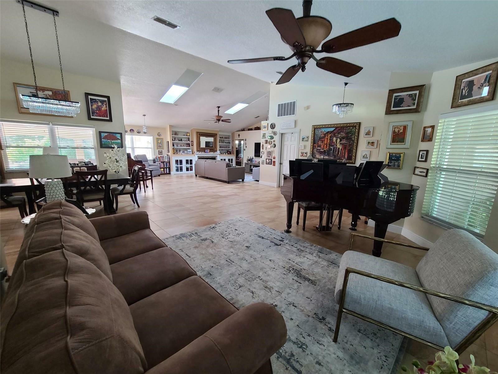 Property Photo:  10161 Culpepper Court  FL 32836 