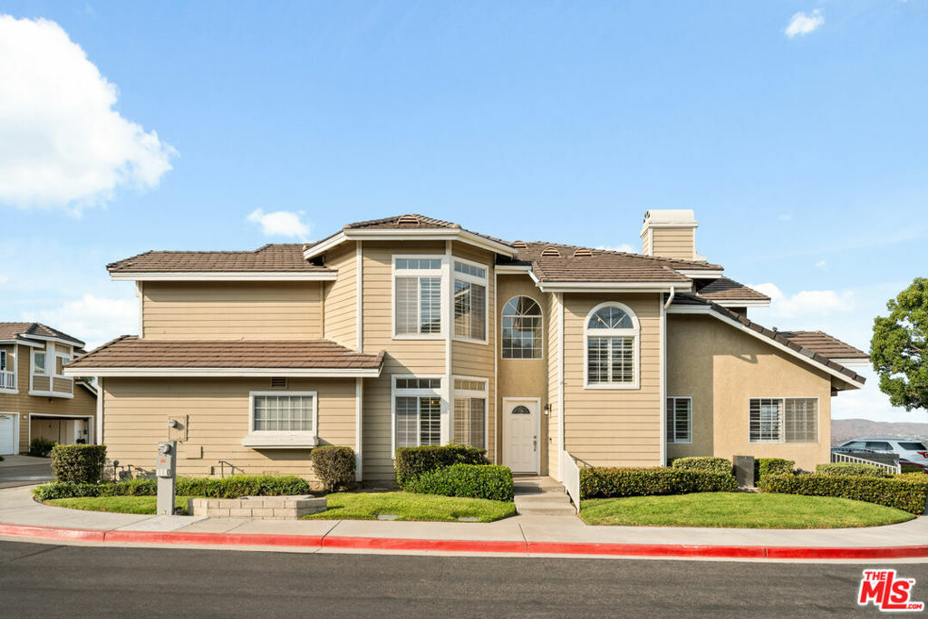 Property Photo:  736 S Crown Pointe Drive  CA 92807 