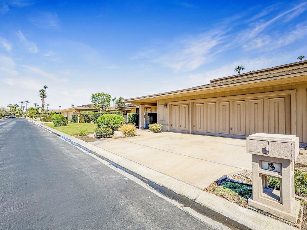 Property Photo:  39 Princeton Drive  CA 92270 