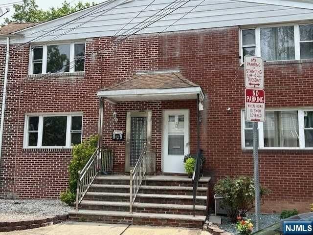 Property Photo: 178 Tuxedo Parkway 1 NJ 07106