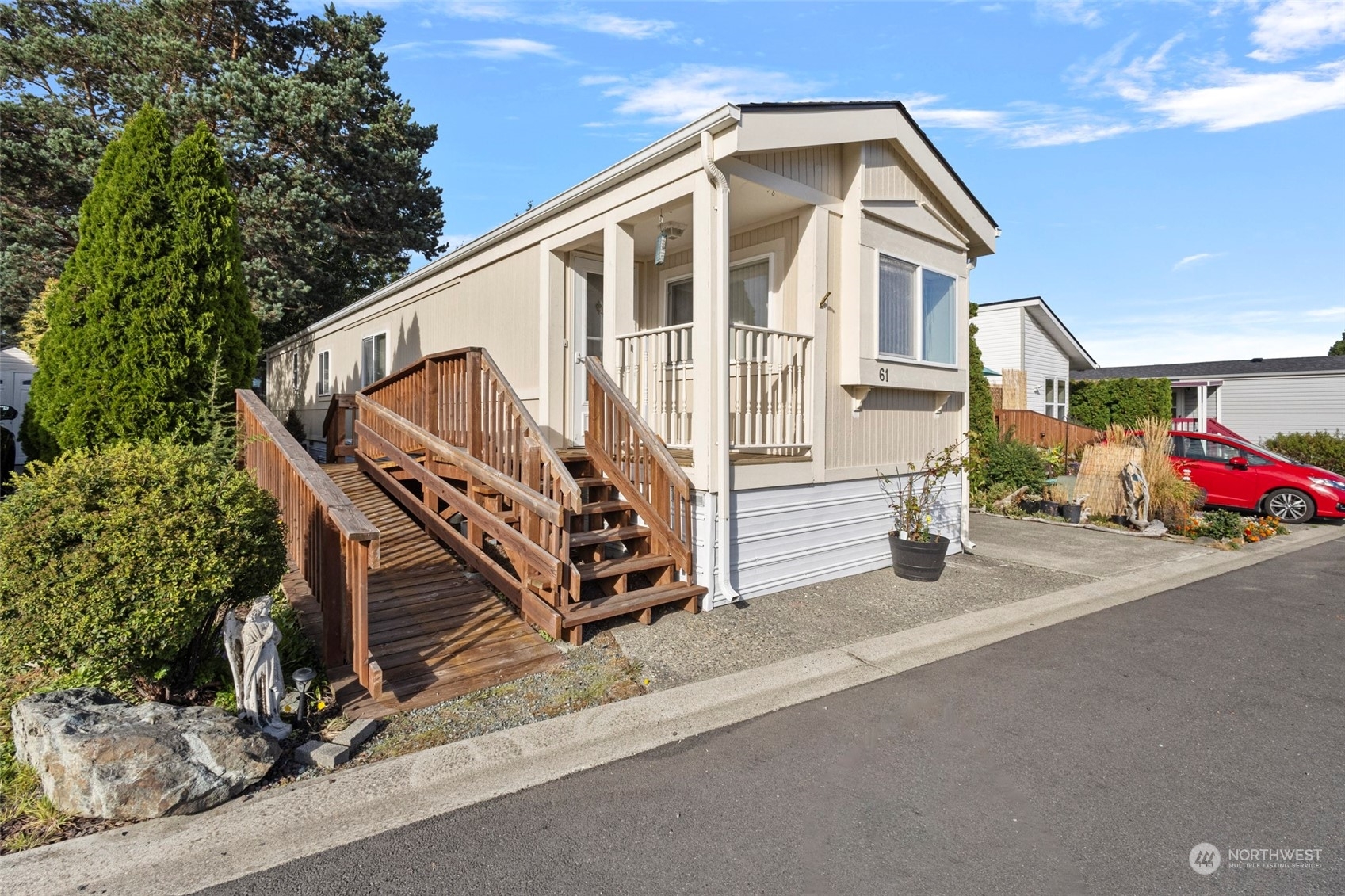 Property Photo:  225 NE Ernst Street 61  WA 98277 