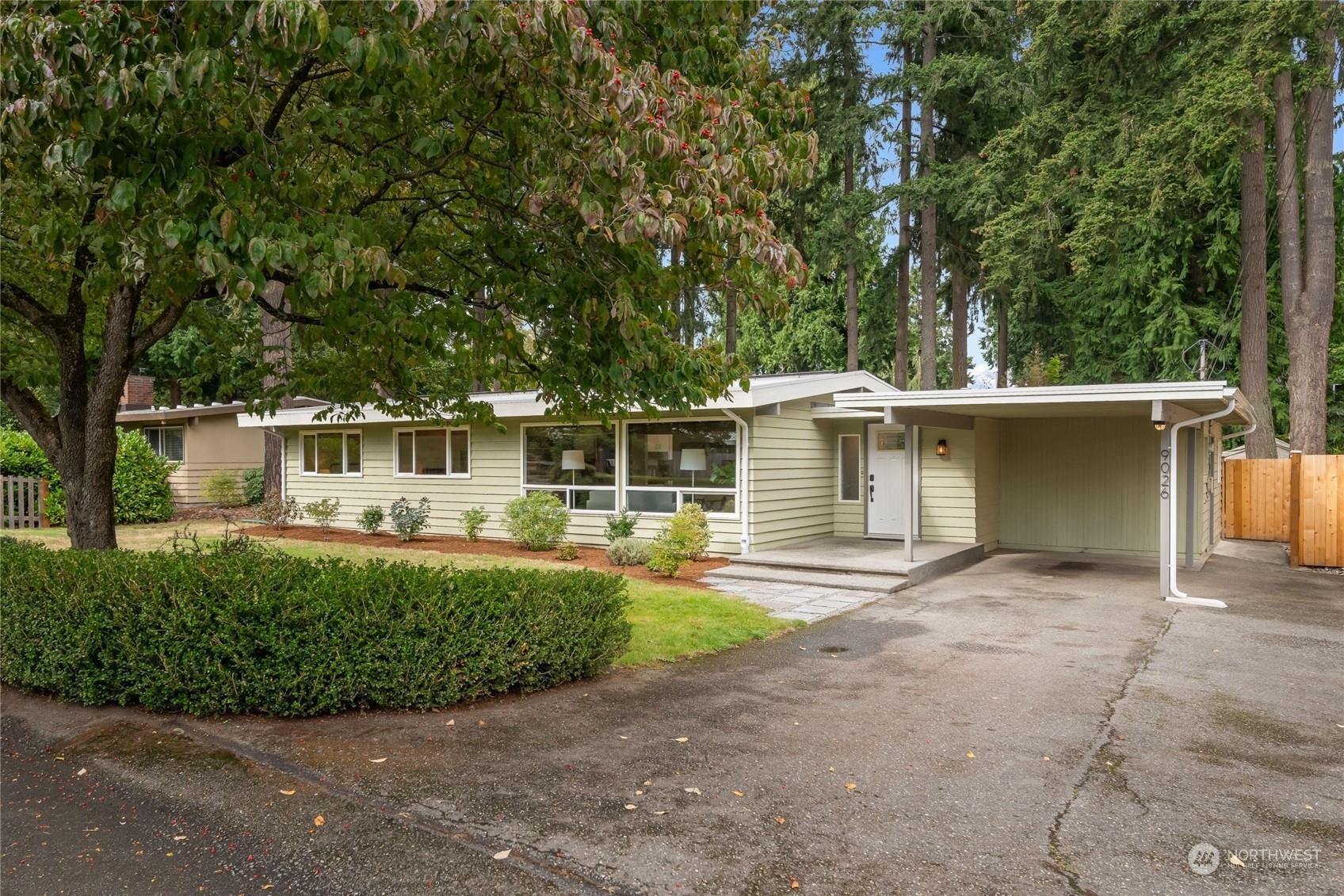 Property Photo:  9026 NE 178th Street  WA 98011 