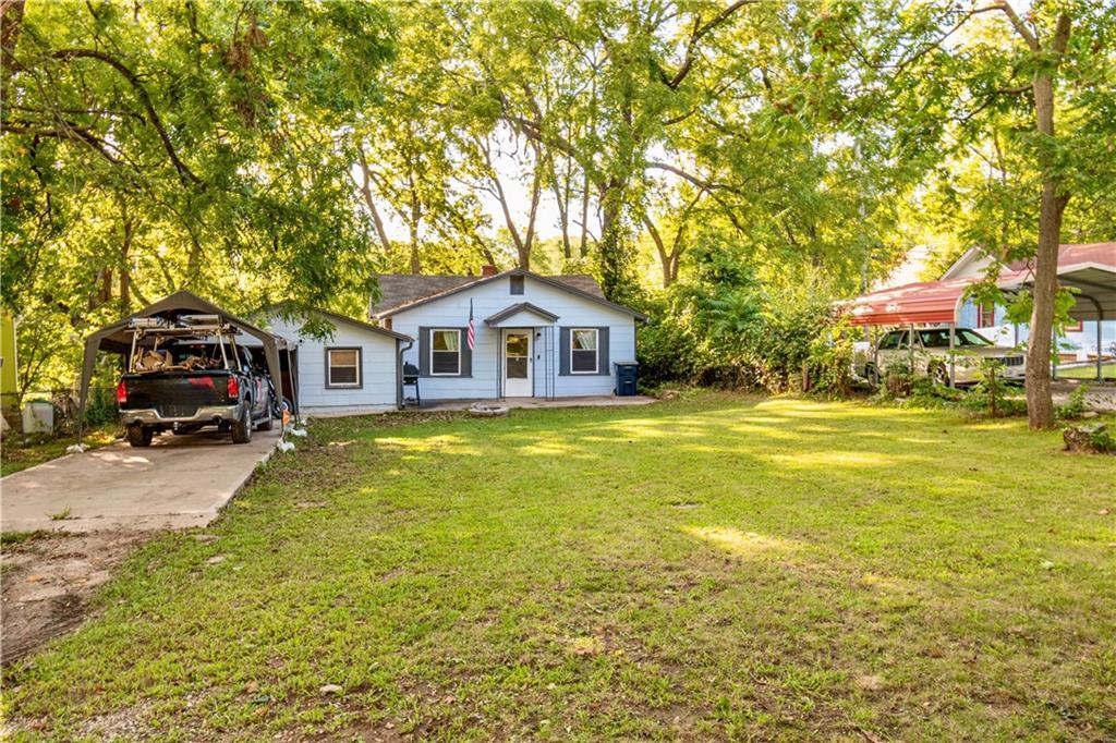 Property Photo:  7336 Walrond Avenue  MO 64132 