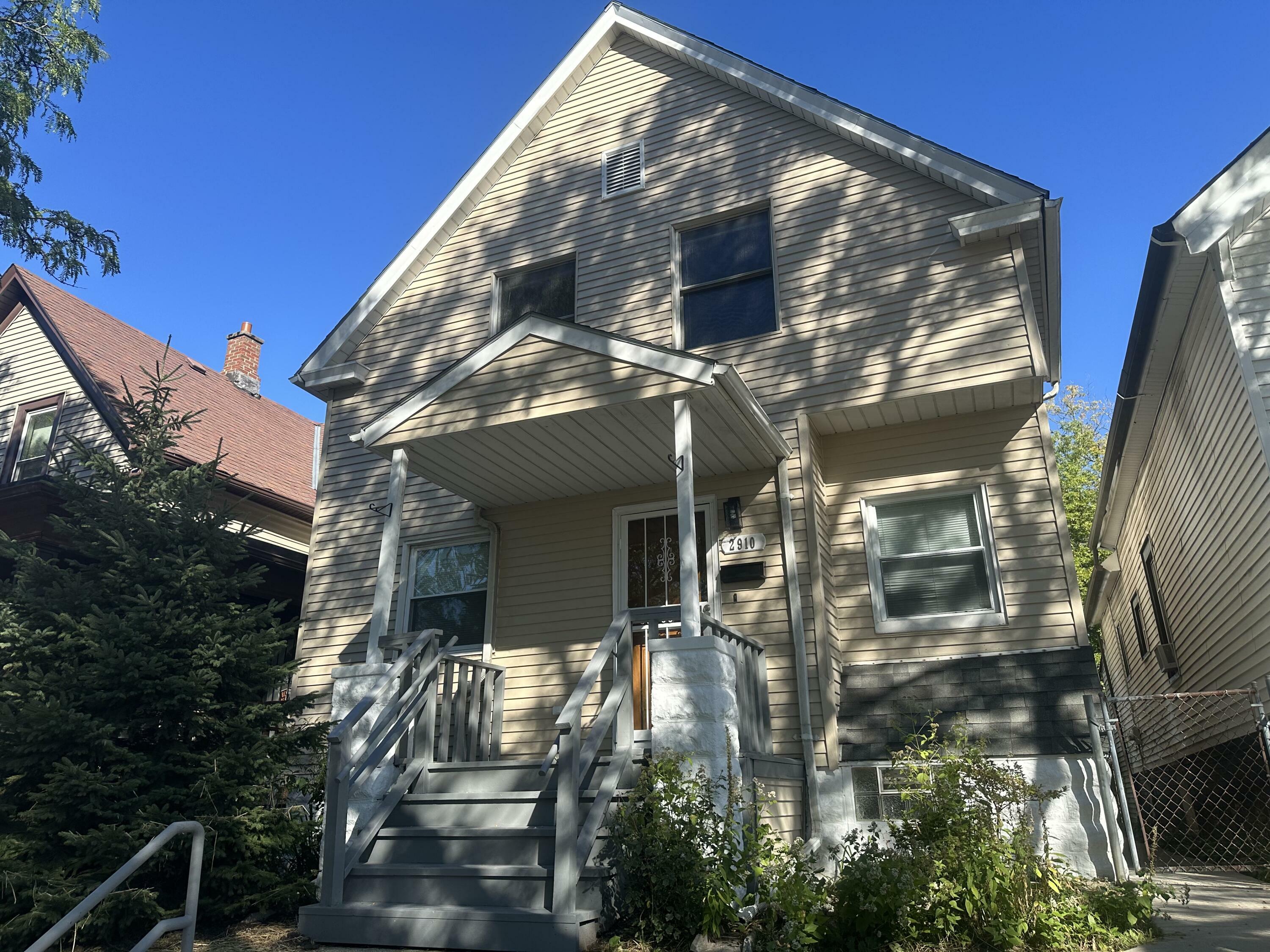 Property Photo:  2910 N 1st St St  WI 53212 