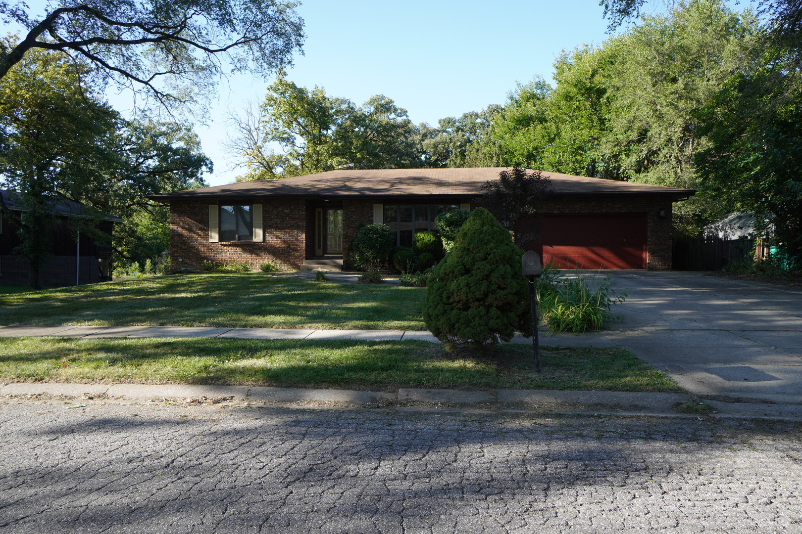 Property Photo:  960 W 66th Avenue  IN 46410 