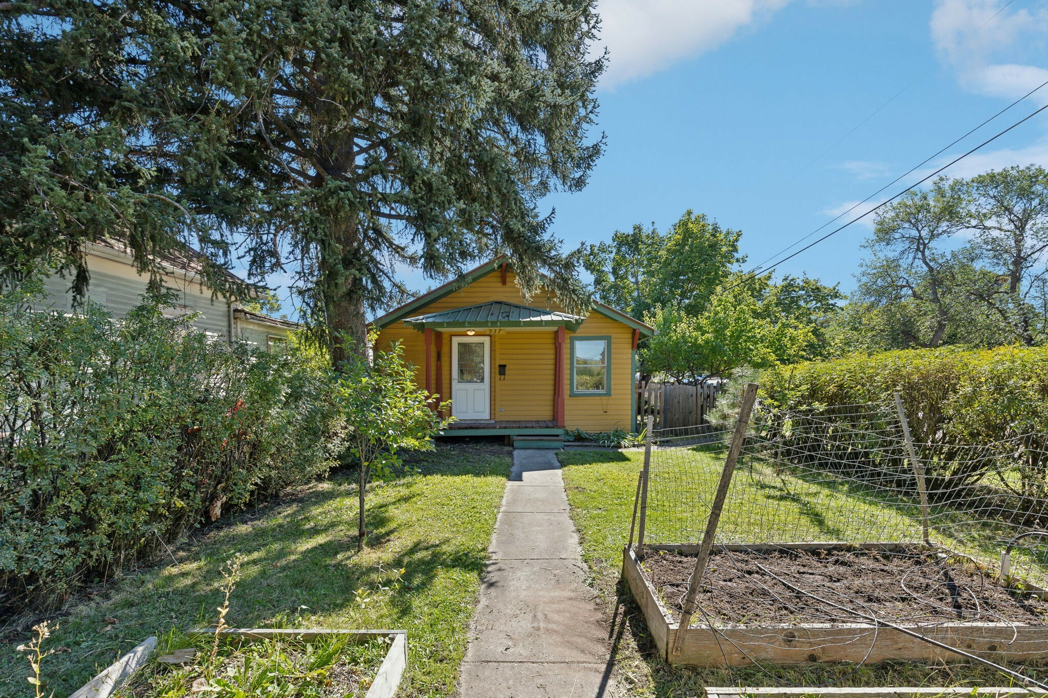 Property Photo:  937 Cooper Street  MT 59802 