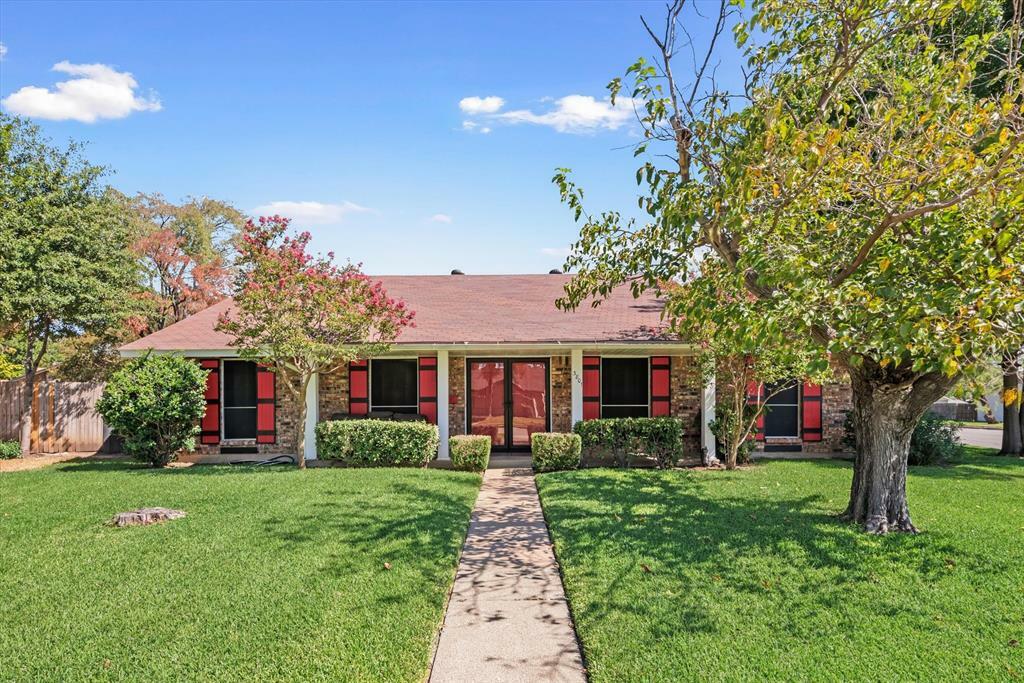 Property Photo:  3801 Grand Teton Court  TX 75062 