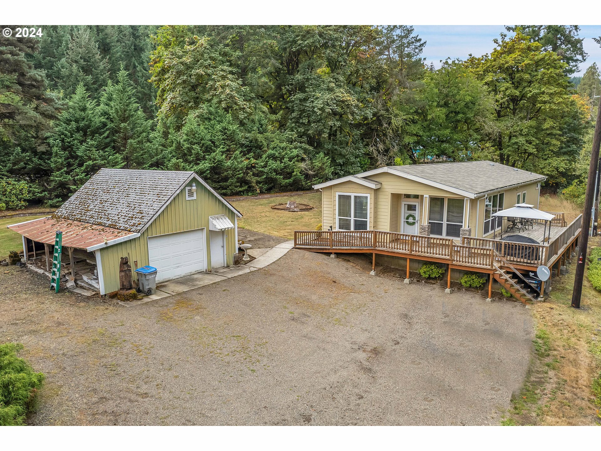 Property Photo: 14430 NW Lyda Dr OR 97117