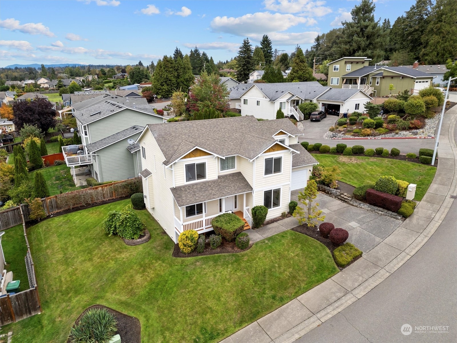 Property Photo:  8011  1st Street SE  WA 98258 