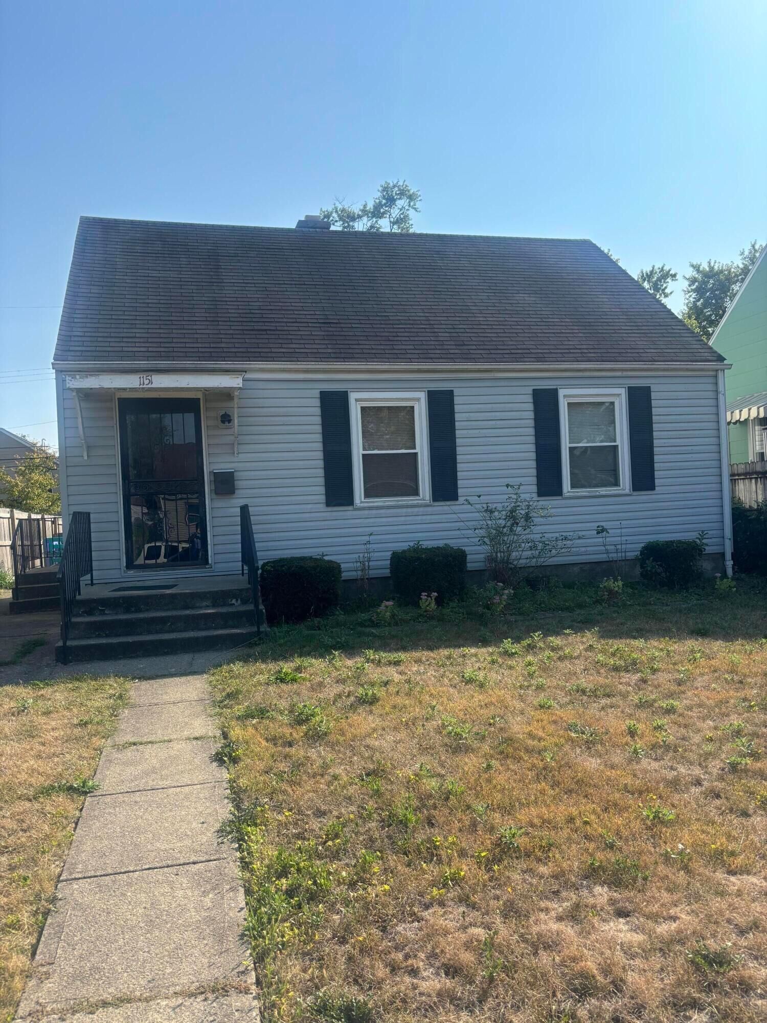Property Photo:  1151 E 24th Avenue  OH 43211 