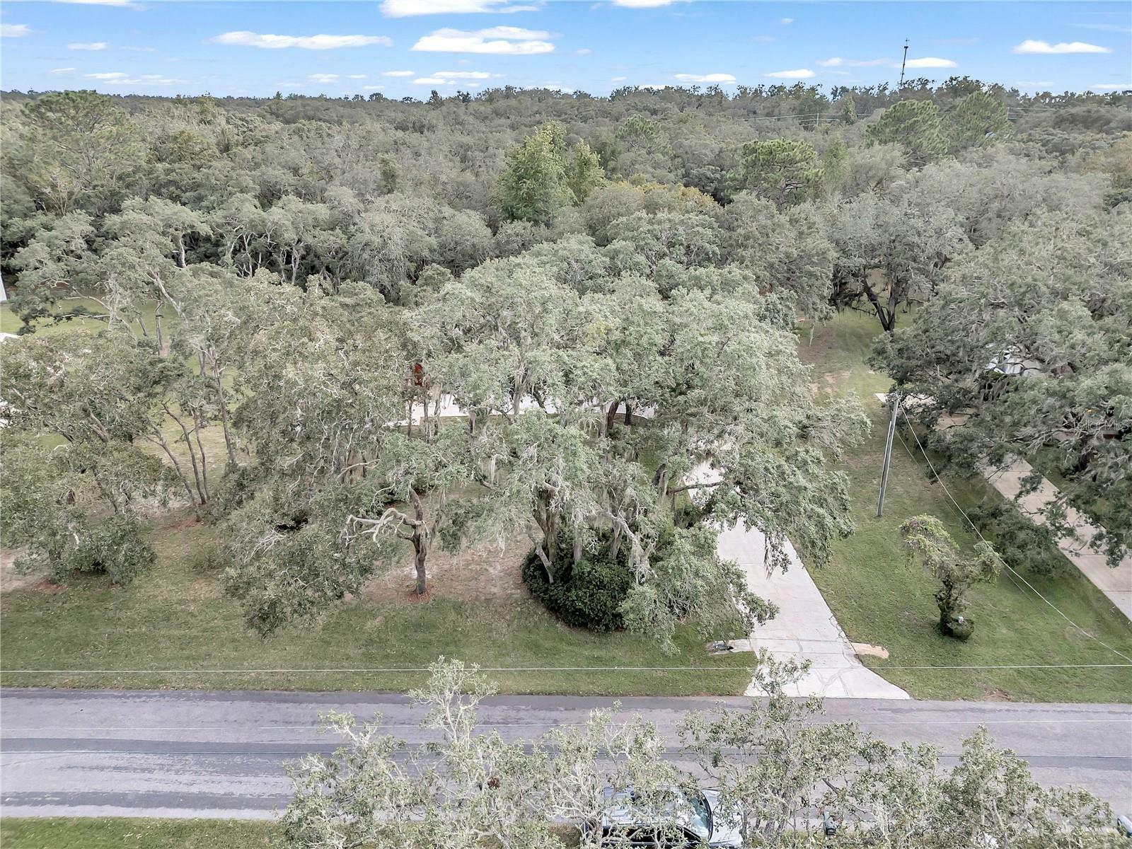 Property Photo:  330 W National Street  FL 34442 