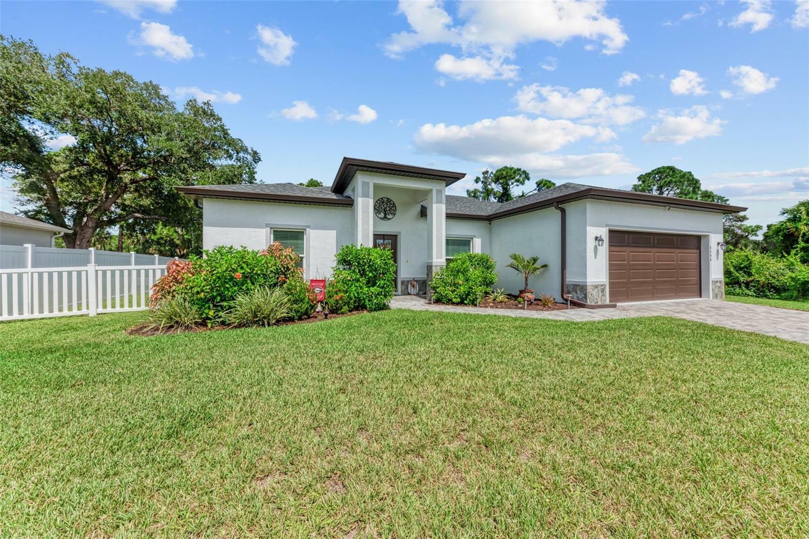 Property Photo:  3598 Cuthbert Avenue  FL 34287 