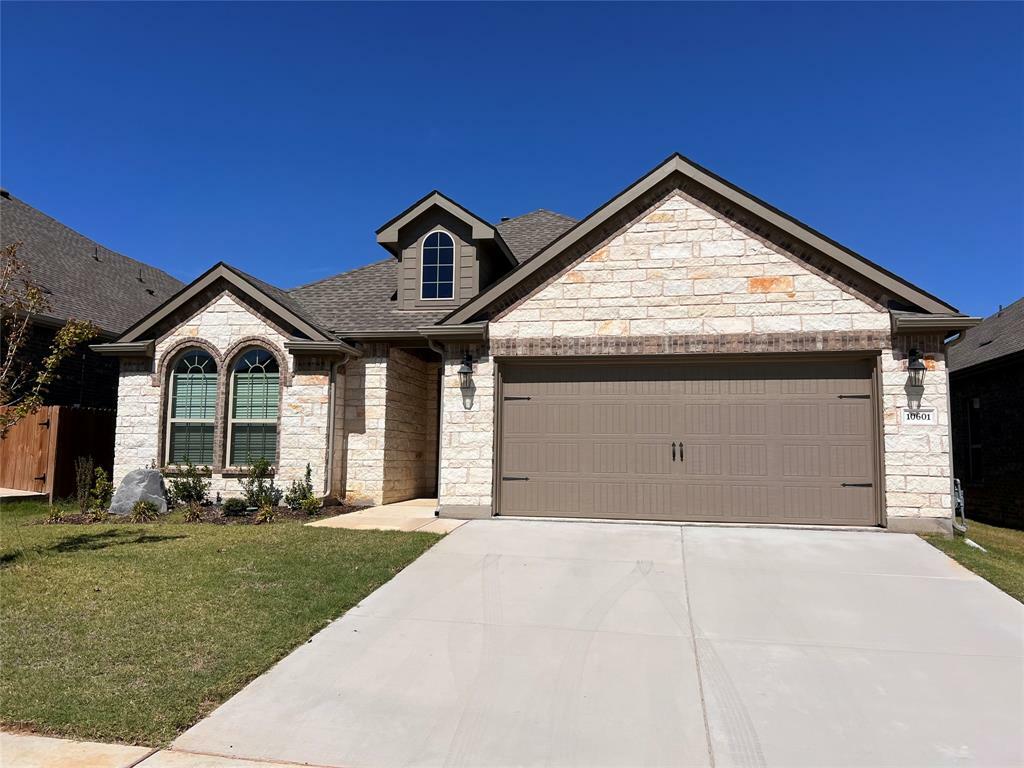 Property Photo:  10601 Breezeway Drive  TX 76227 