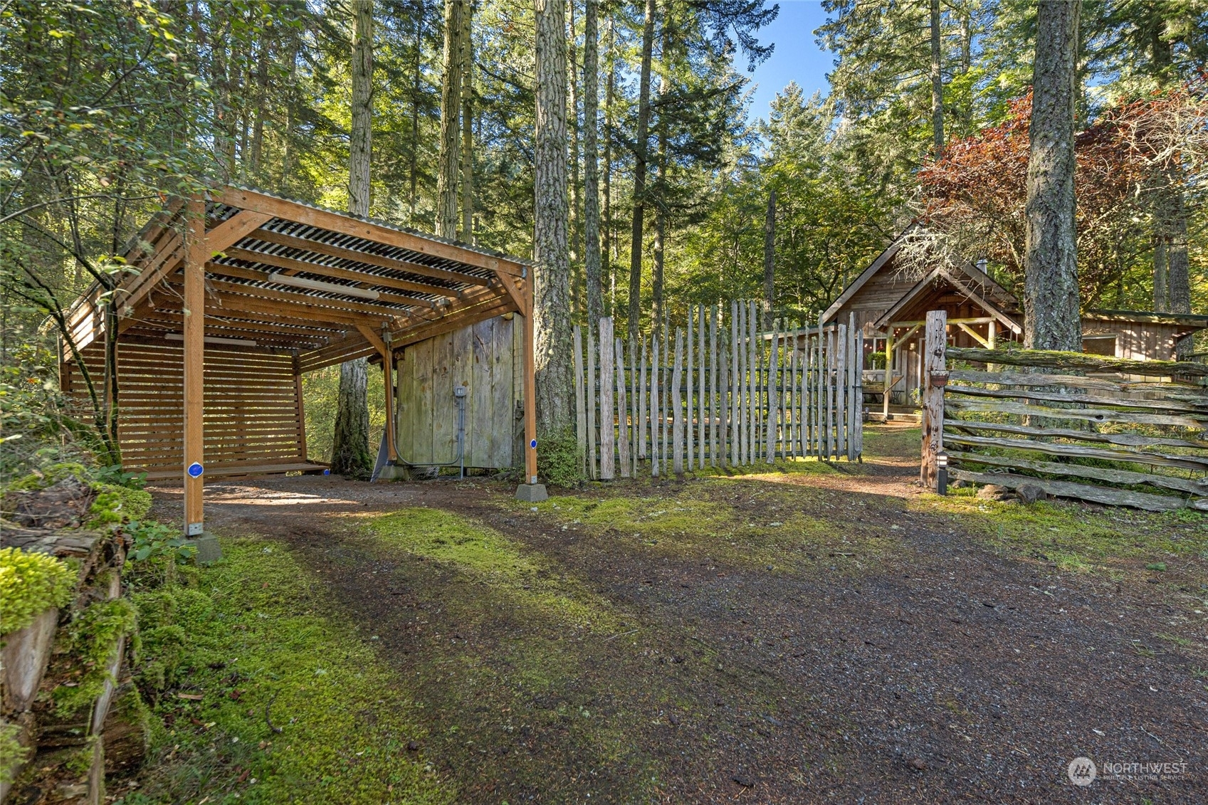 Property Photo:  358 Shaner Armstrong Lane  WA 98245 