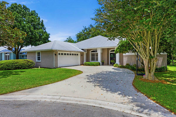 Property Photo:  1835 SW Autumnwood Way  FL 34990 