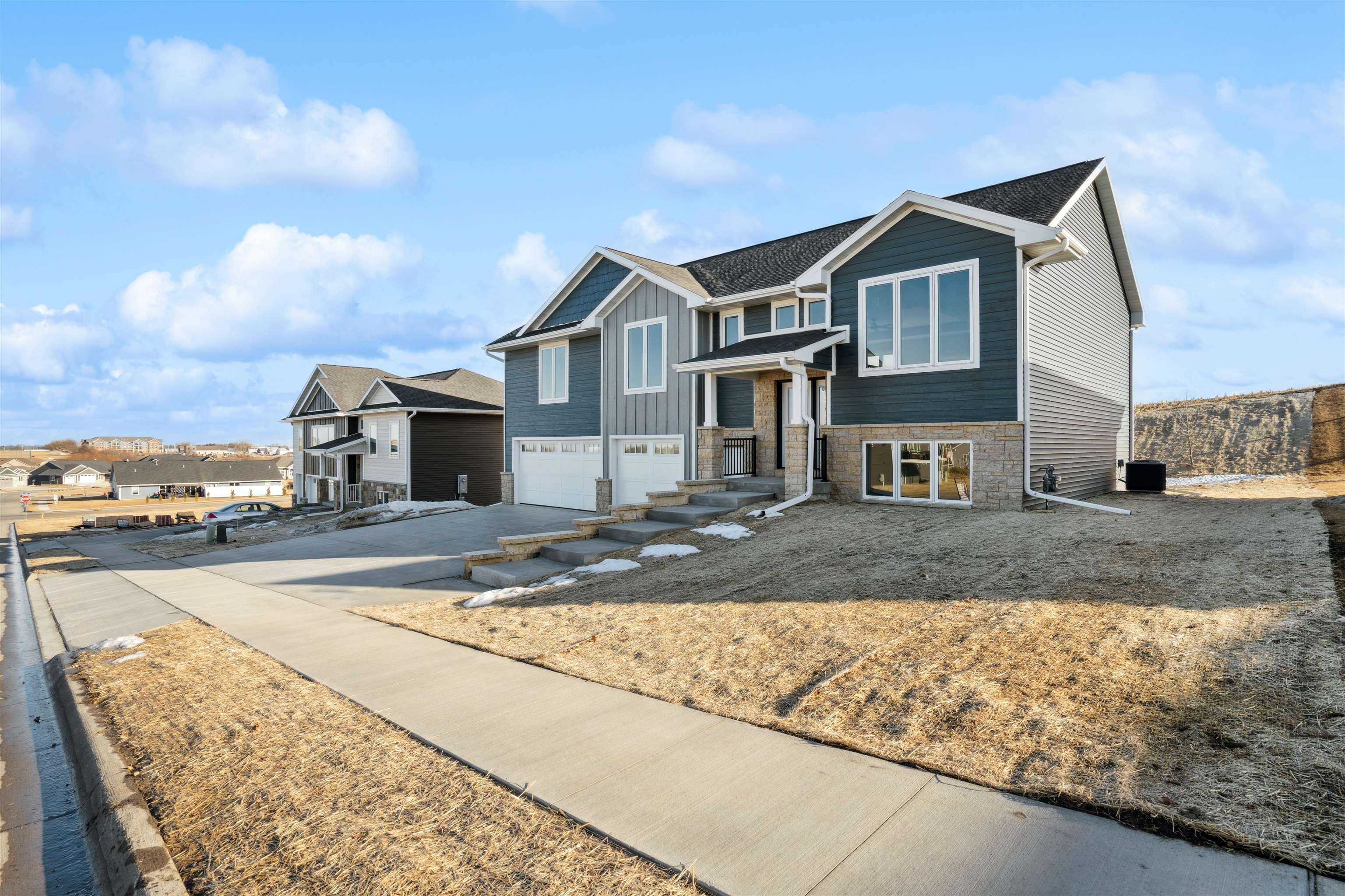 Property Photo: 2147 Jo Ann Drive IA 52002