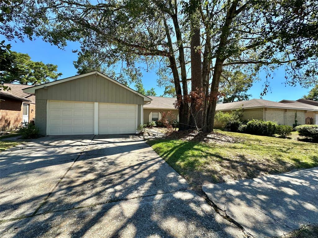 Property Photo:  23226 Low Ridge Road  TX 77373 