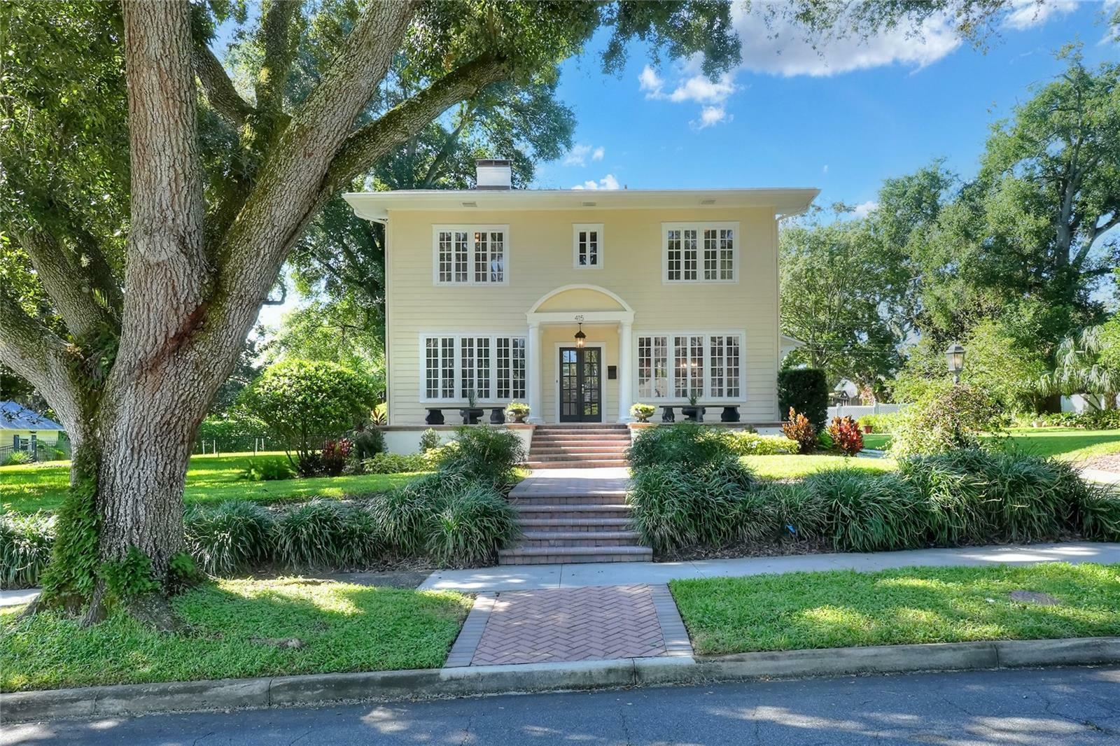 Property Photo:  415 E Maxwell Street  FL 33803 