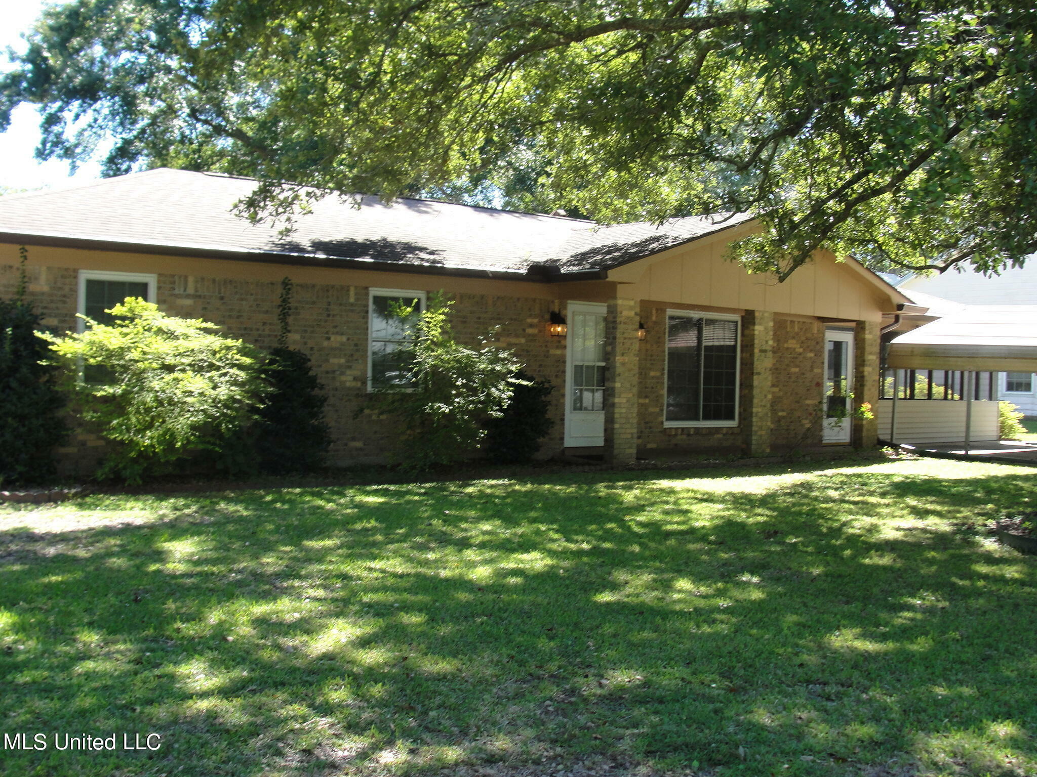 Property Photo:  288 Holcomb Boulevard  MS 39564 